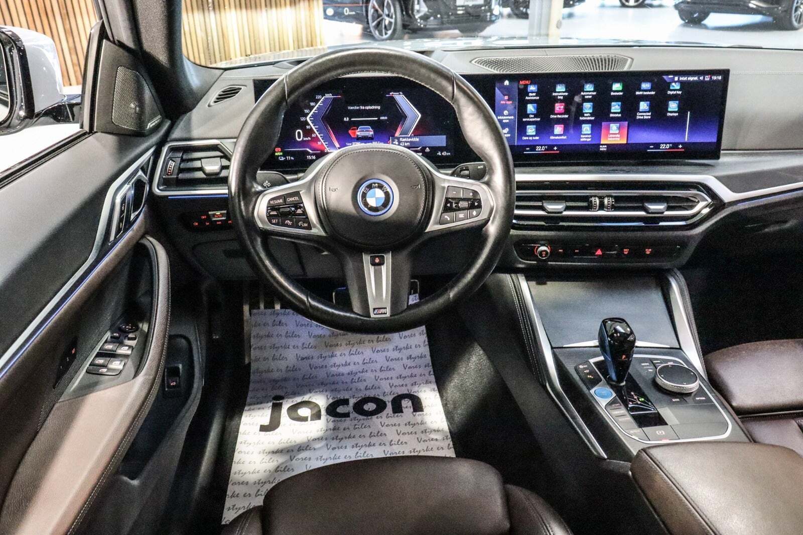 Grå BMW i4 fra 2022