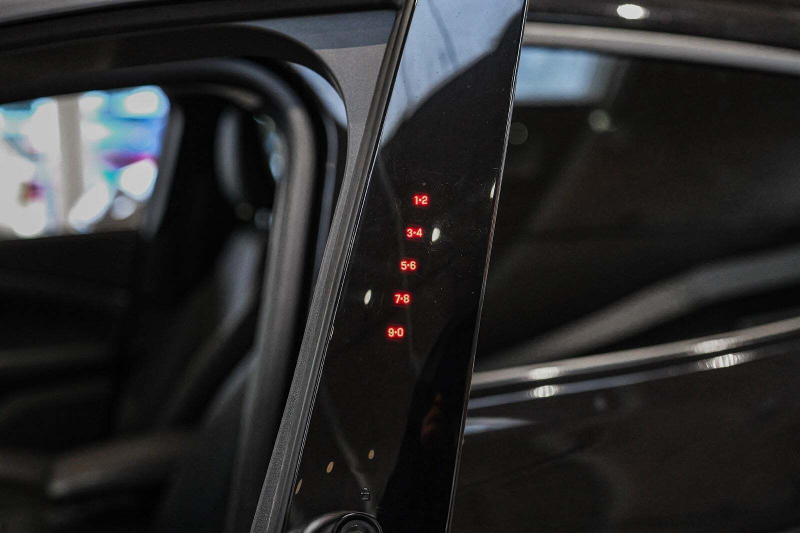 Ford Mustang Mach-E 75 Standard Range