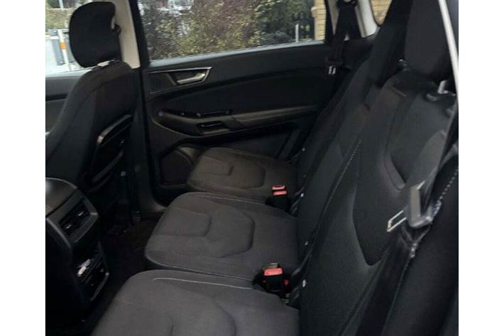 Blå Ford S-MAX fra 2020