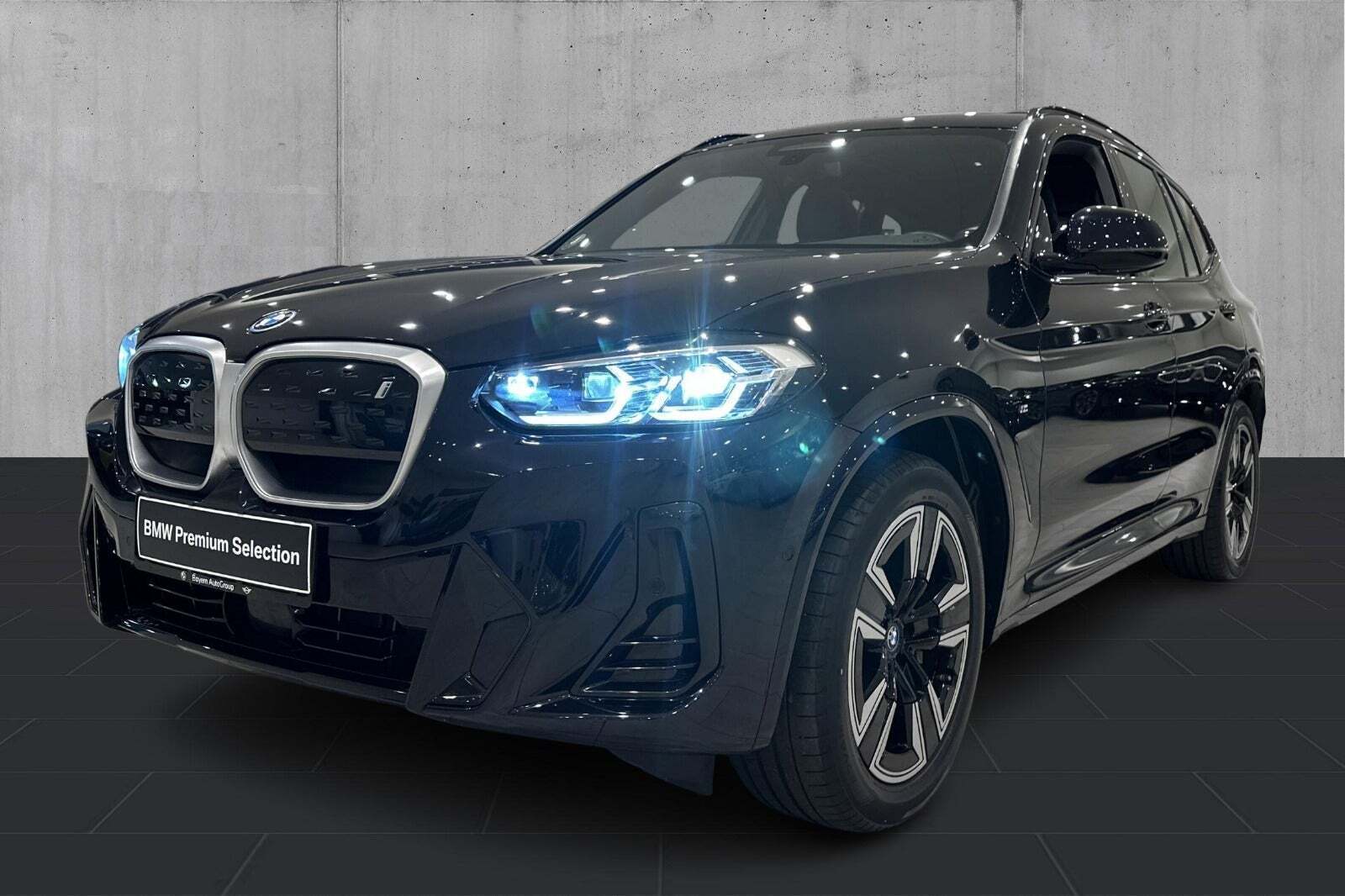 BMW iX3 Charged M-Sport