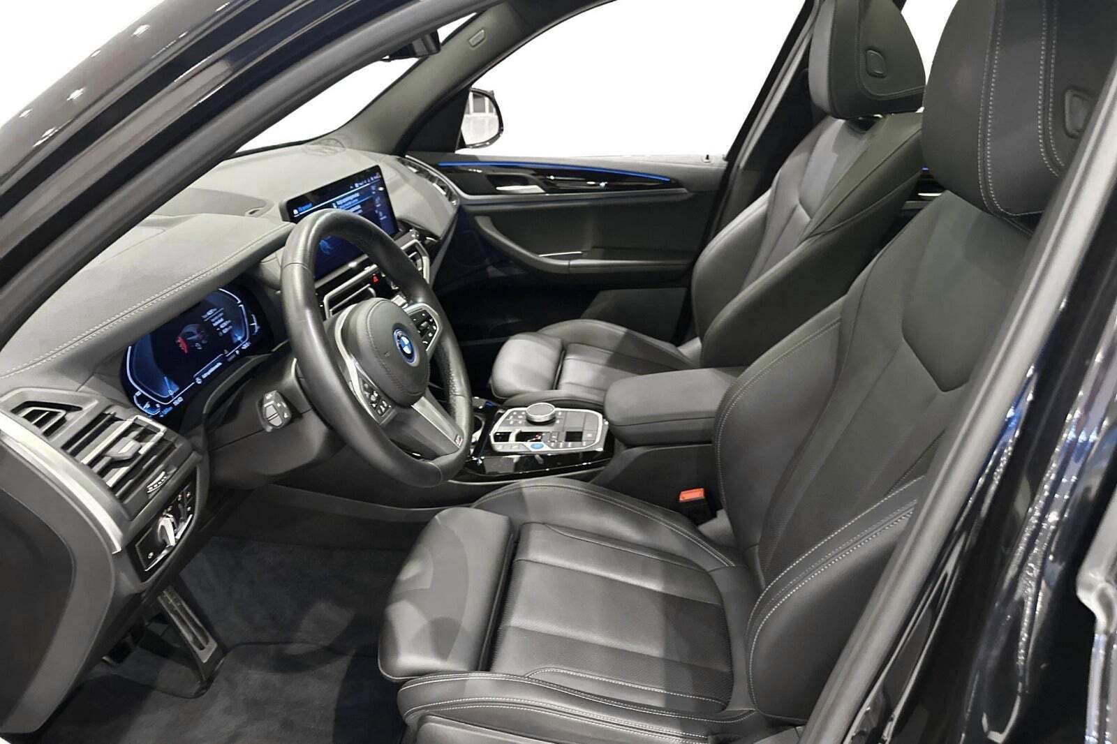 BMW iX3 Charged M-Sport