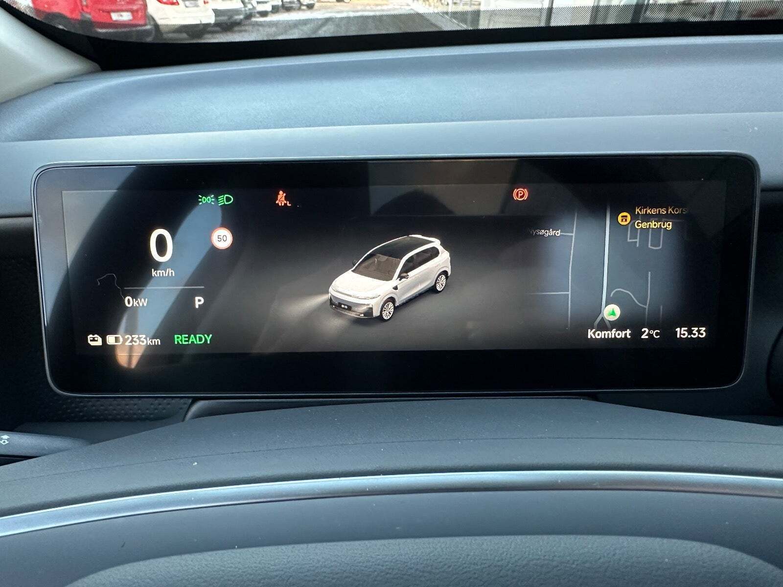 Sølv Leapmotor B10 fra 2025