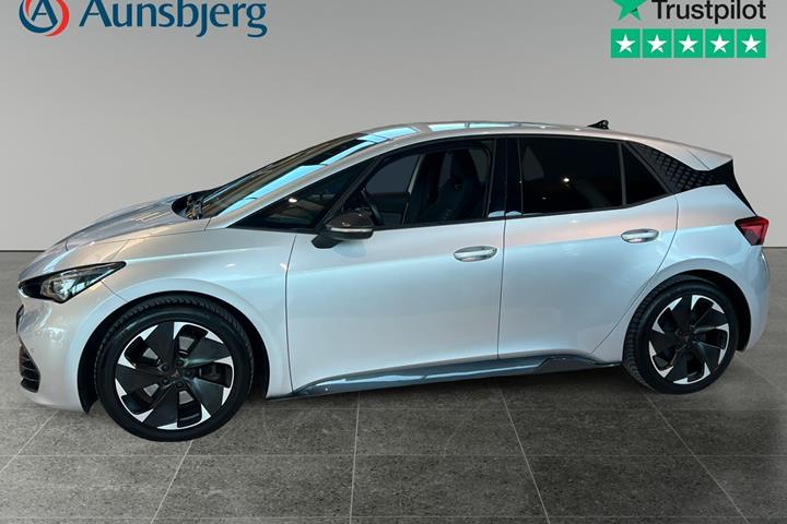 Sølv Cupra Born fra 2023