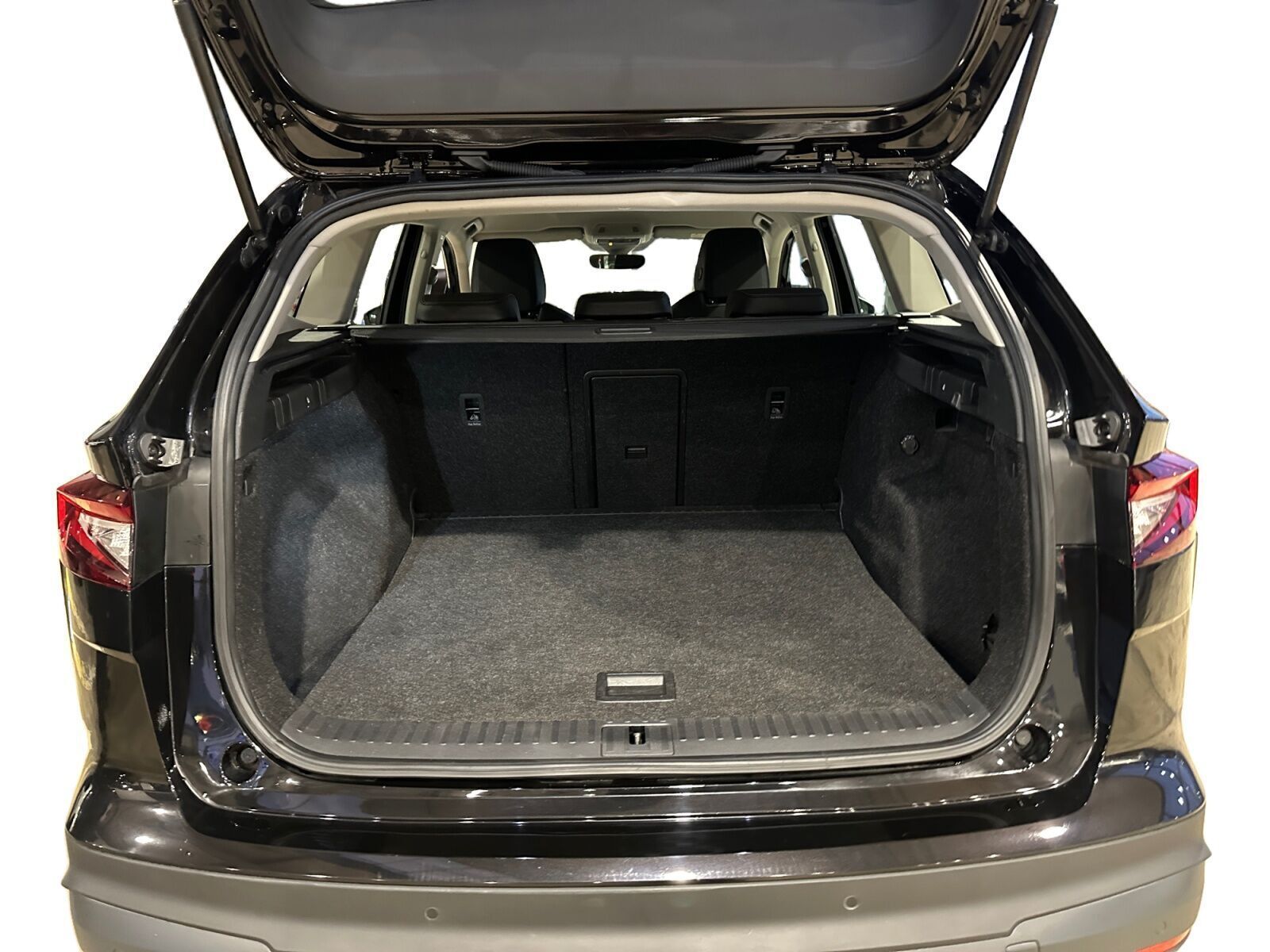 Sort Skoda Enyaq fra 2022