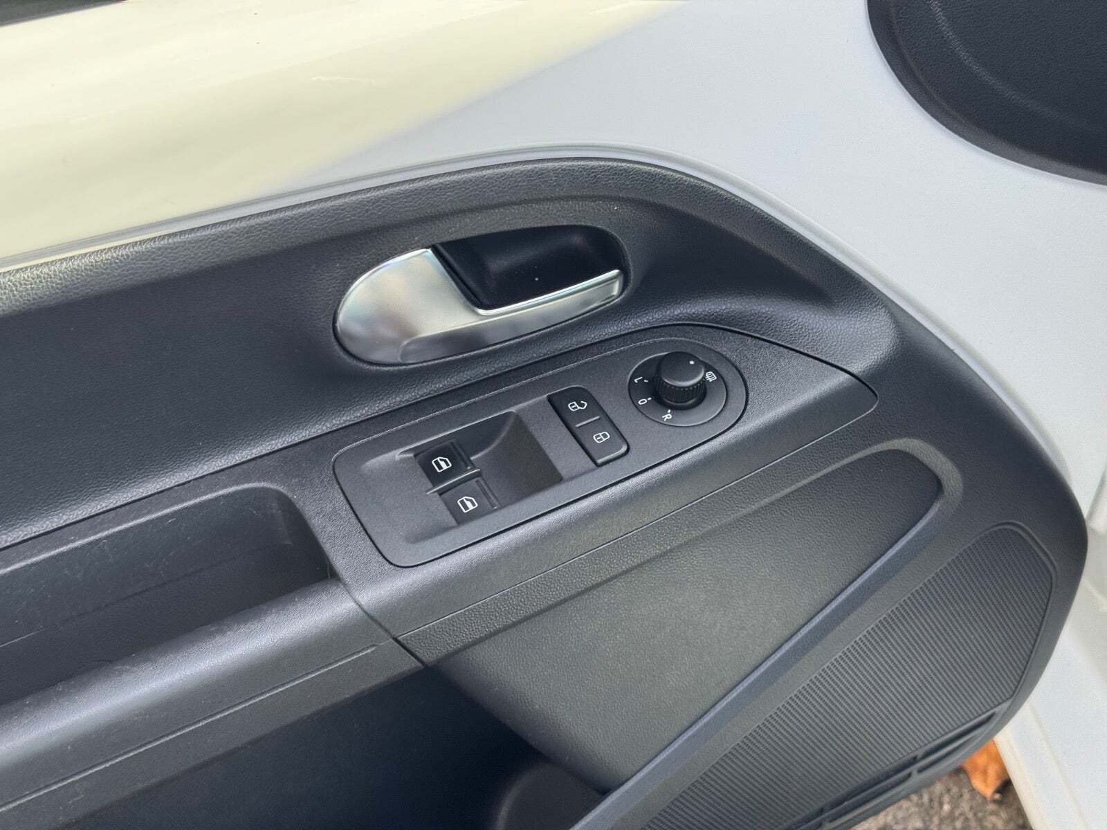 Hvid VW UP! fra 2015