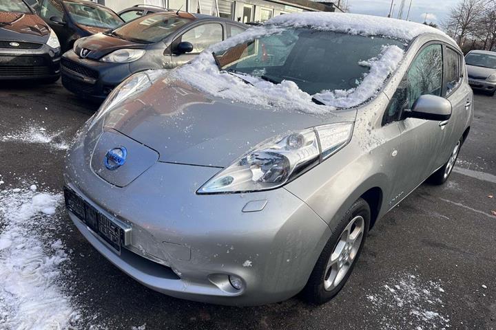 undefined Nissan Leaf fra 2015 set udefra