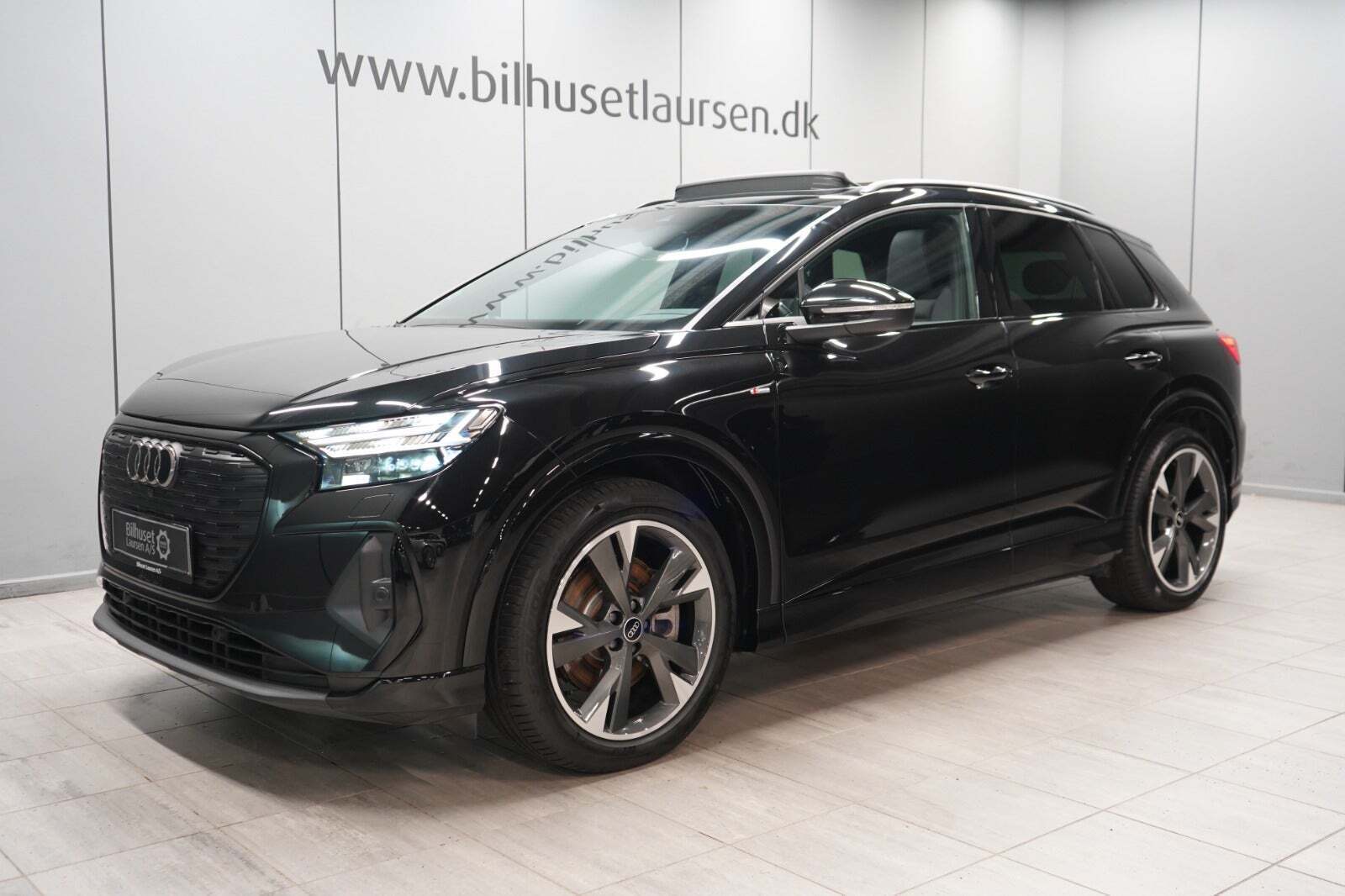 Audi Q4 e-tron 45 S-line