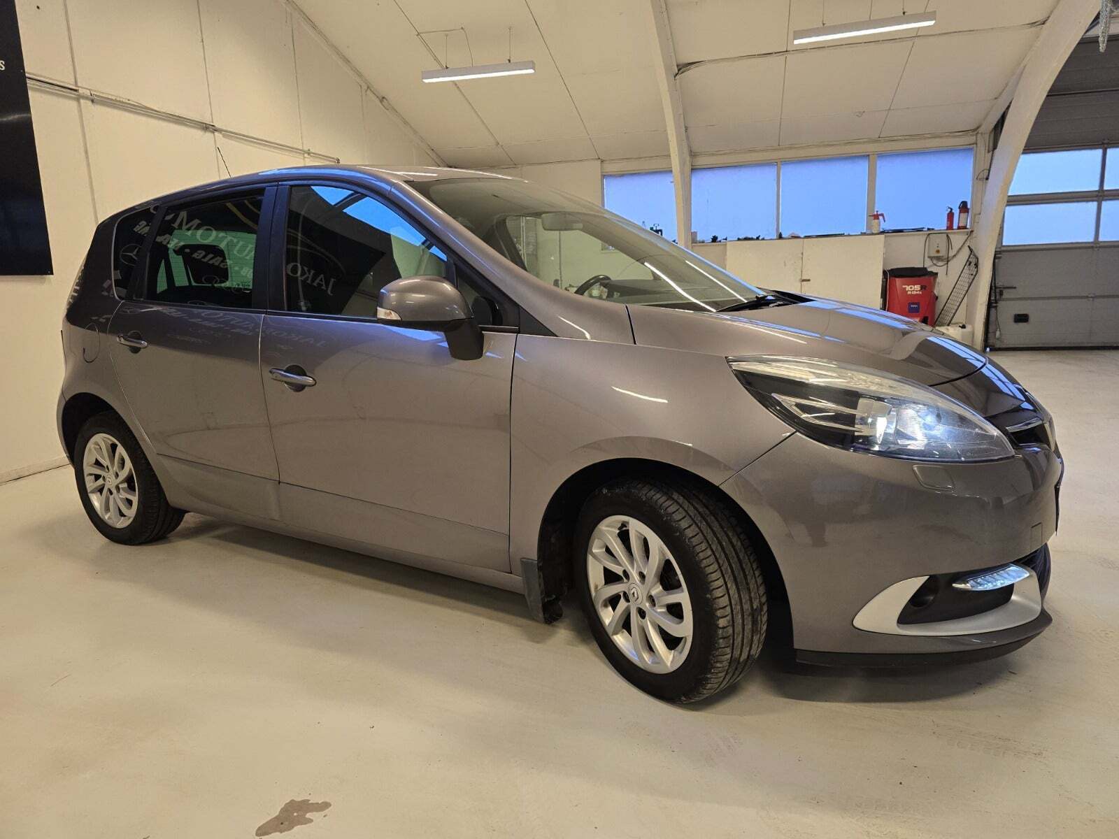 Renault Scenic III 1,6 16V Authentique
