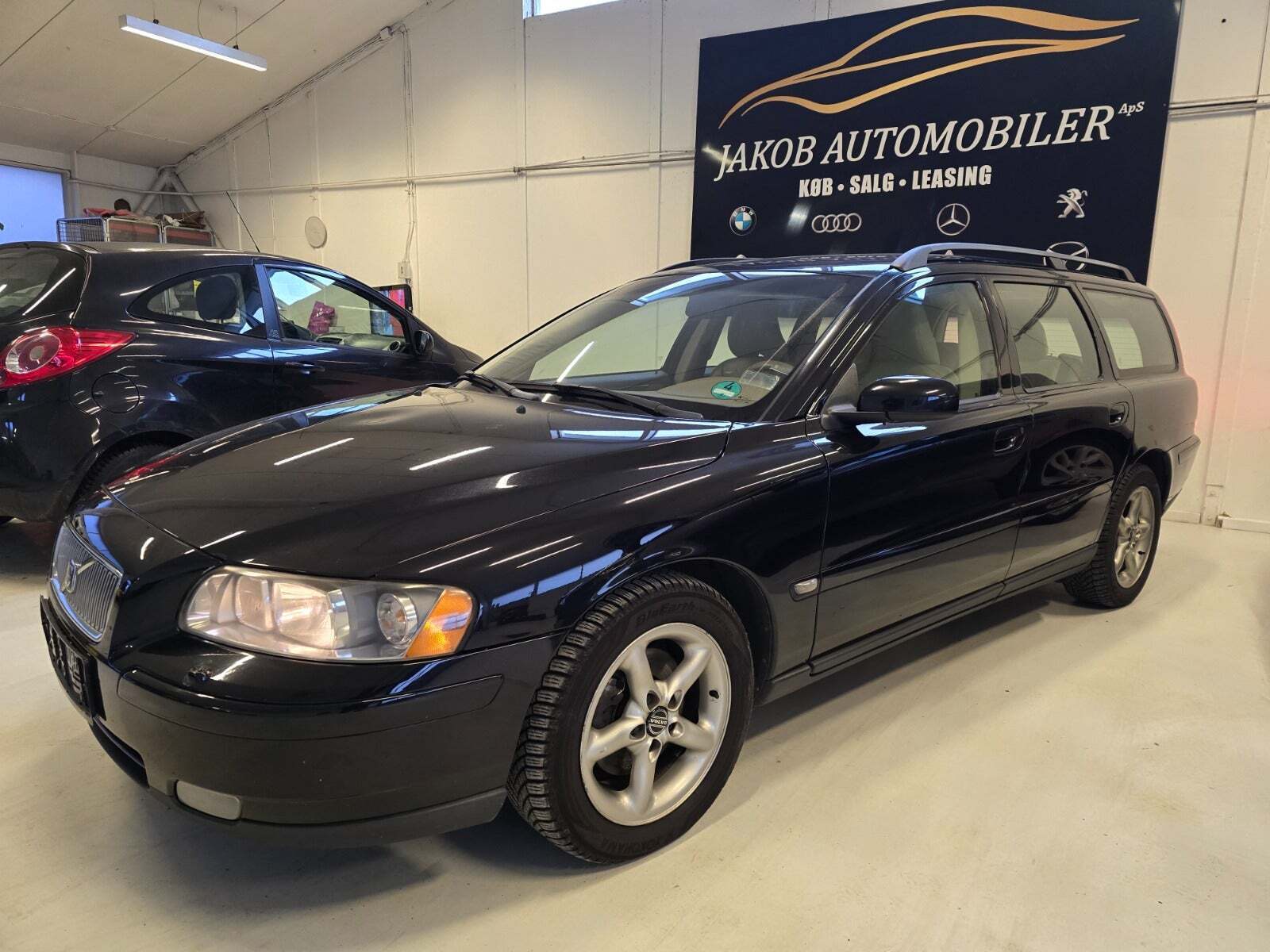 Volvo V70 2,4 170 Momentum aut.