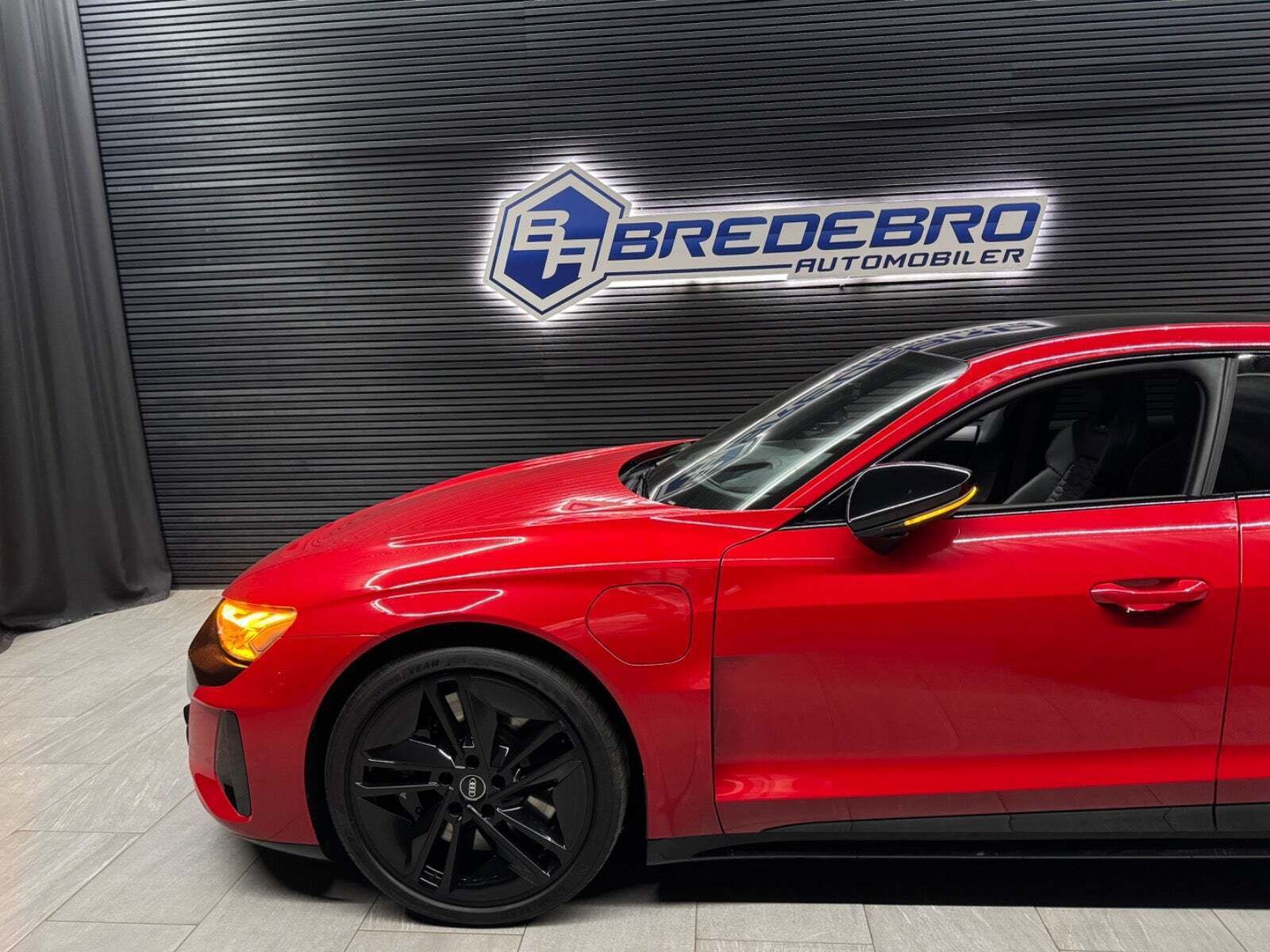 Audi RS e-tron GT quattro