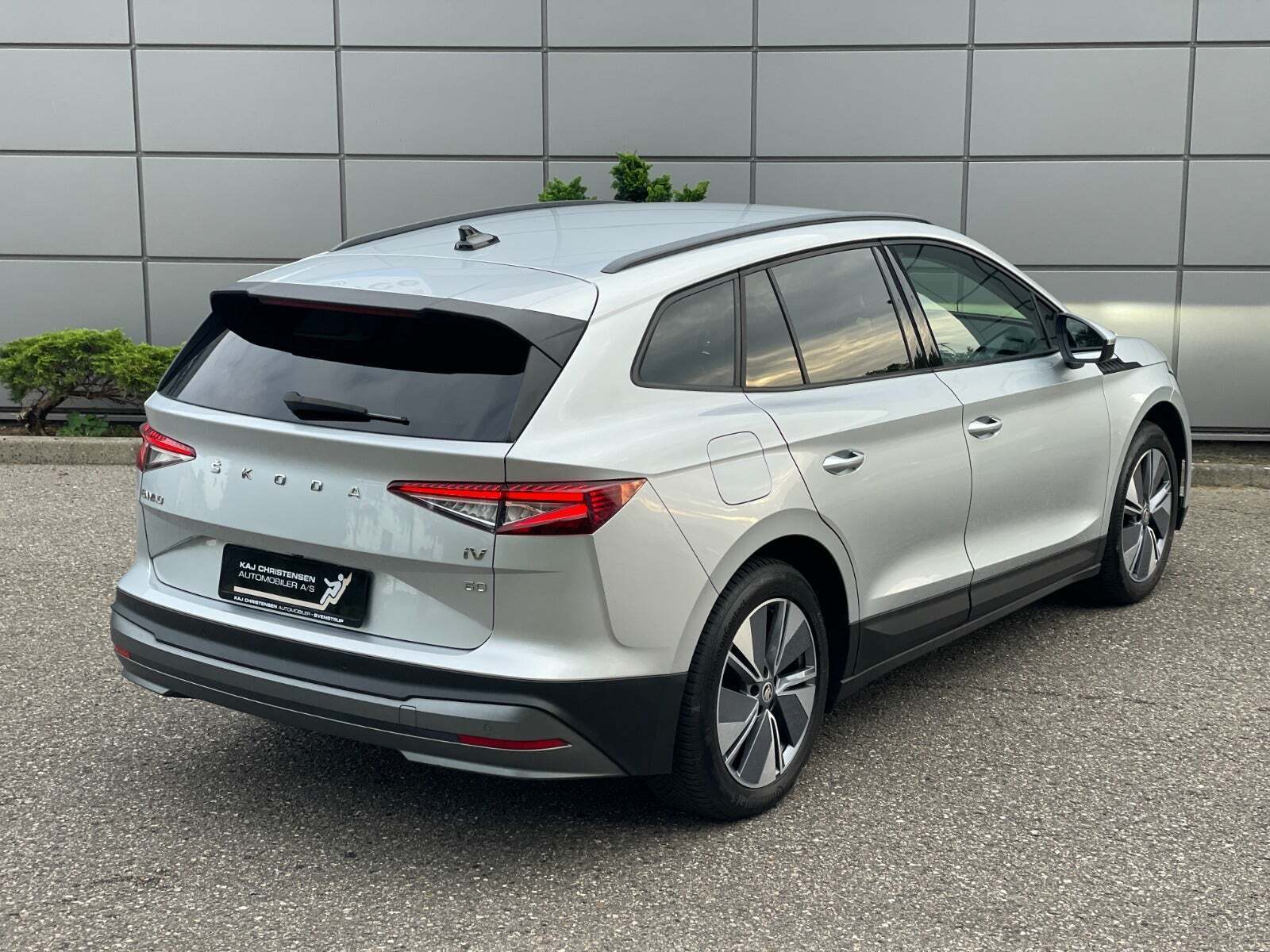 Sølv Skoda Enyaq fra 2021