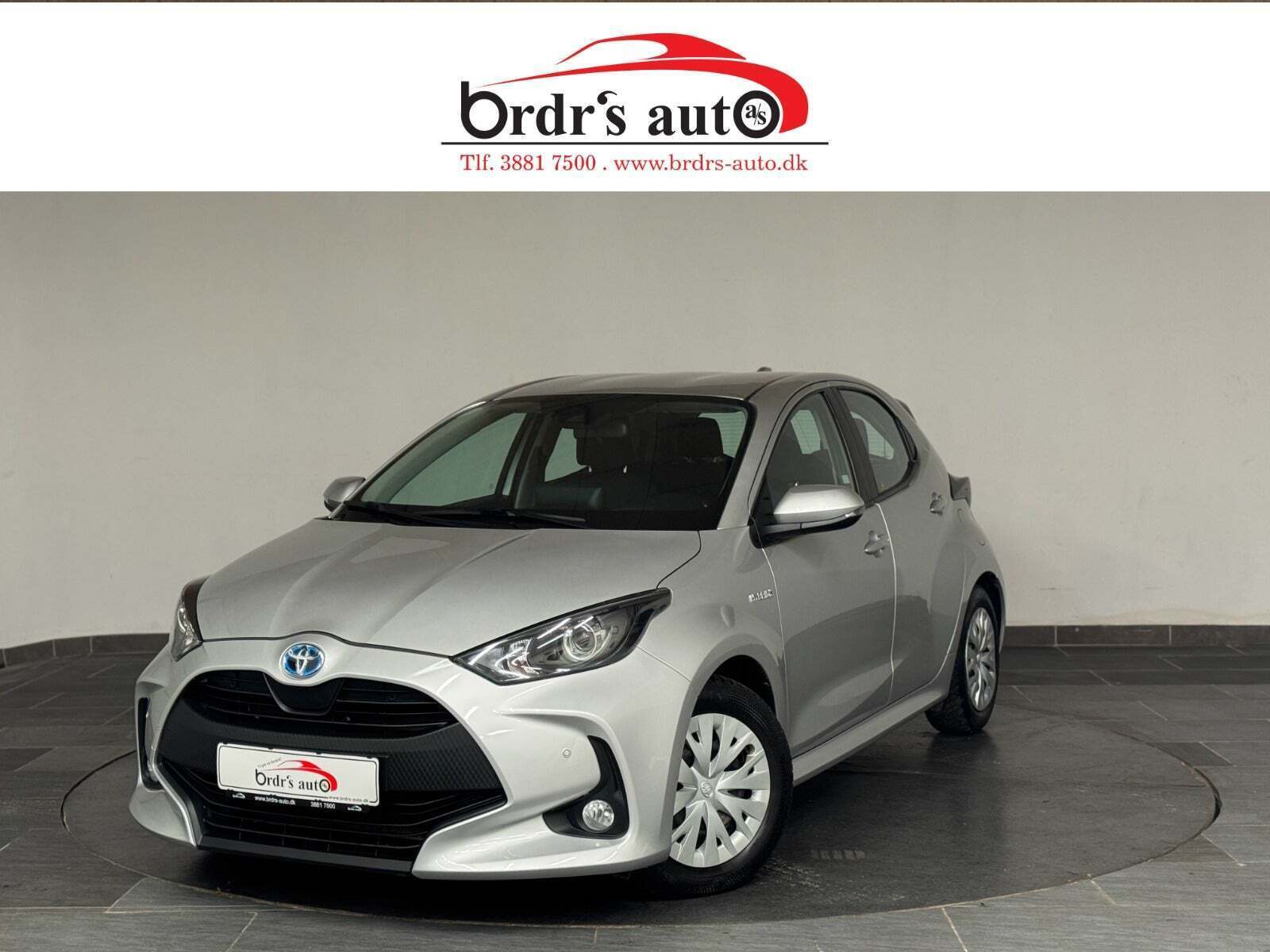 Toyota Yaris 1,5 Hybrid H3 e-CVT