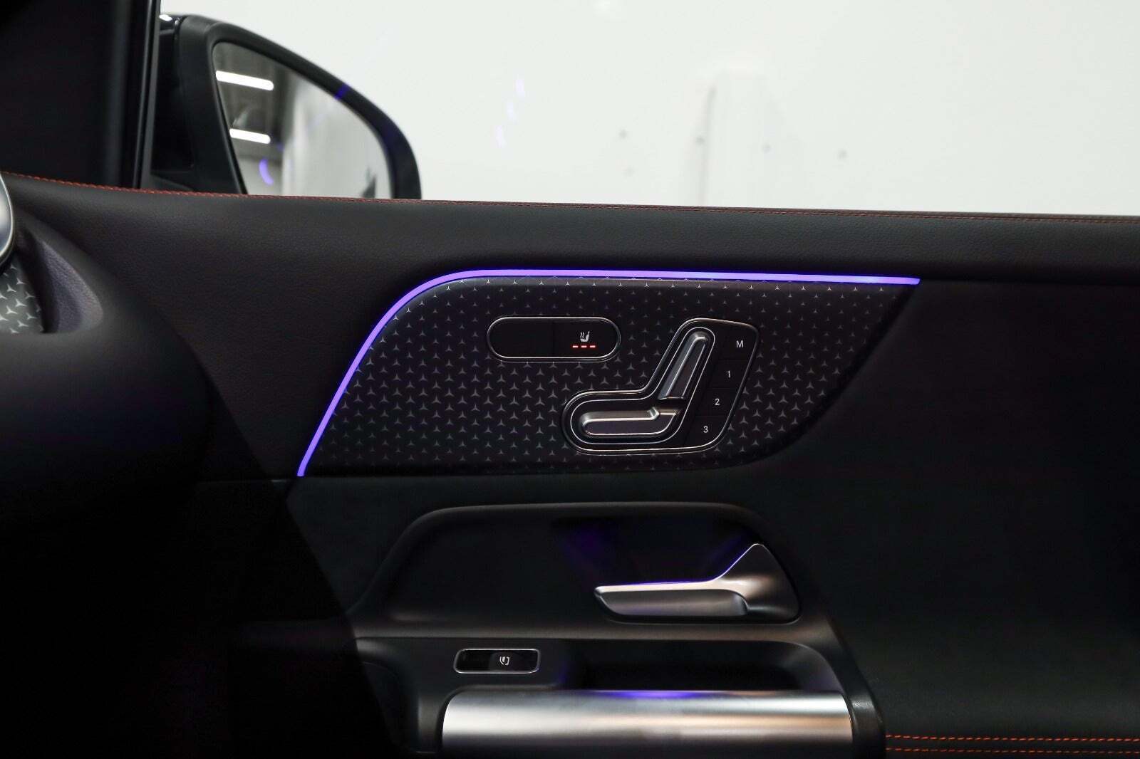 Sort Mercedes EQA250+ fra 2025