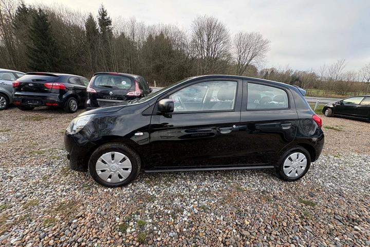 undefined Mitsubishi Space Star fra 2015