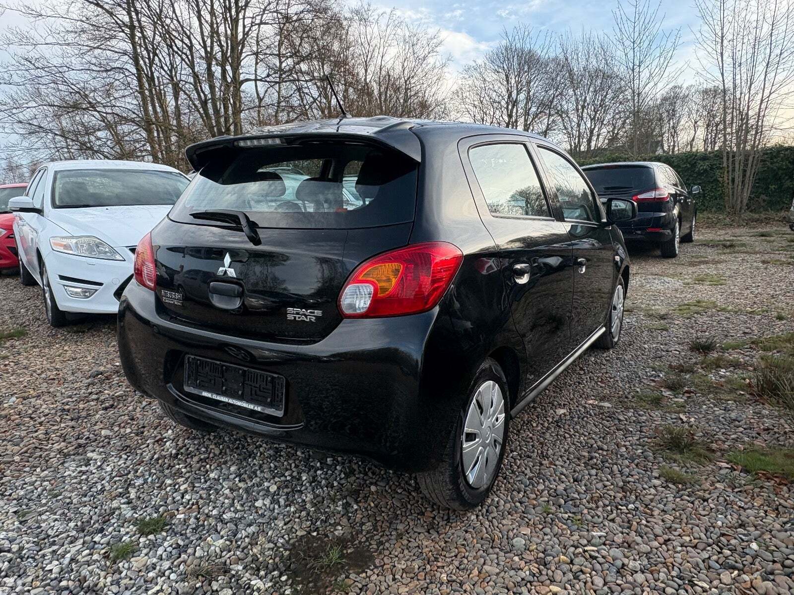 undefined Mitsubishi Space Star fra 2015