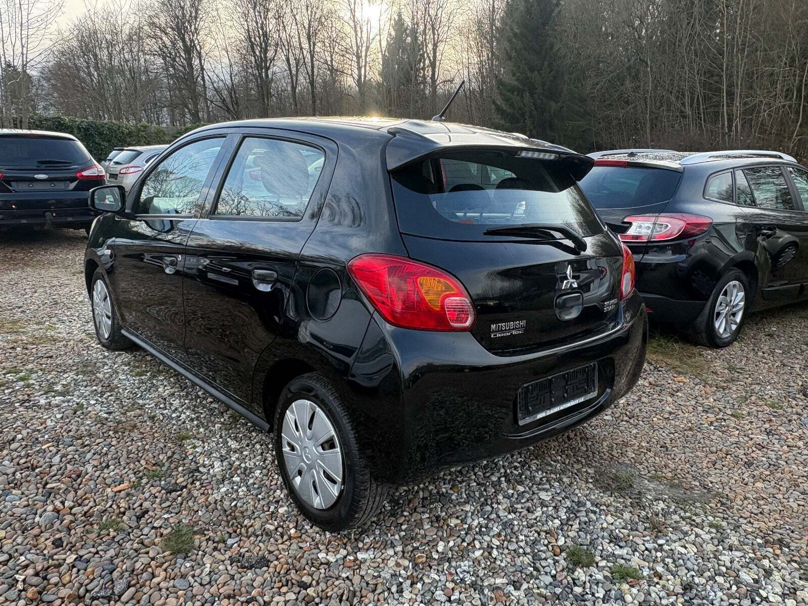 Mitsubishi Space Star 1,0 Inform