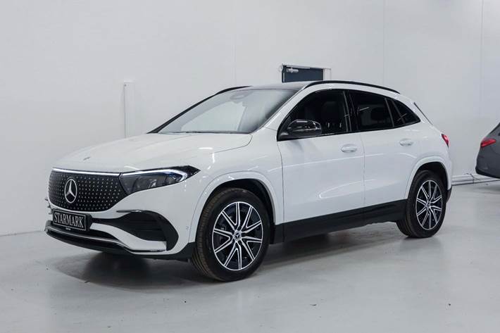 Hvid Mercedes EQA250+ fra 2024 set udefra