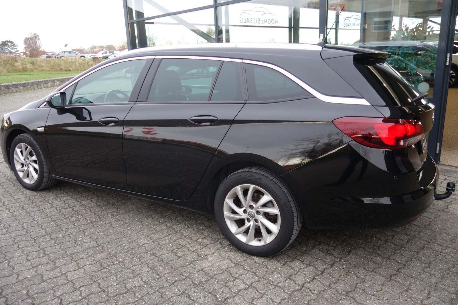 Opel Astra 1,2 T 110 Edition Sports Tourer