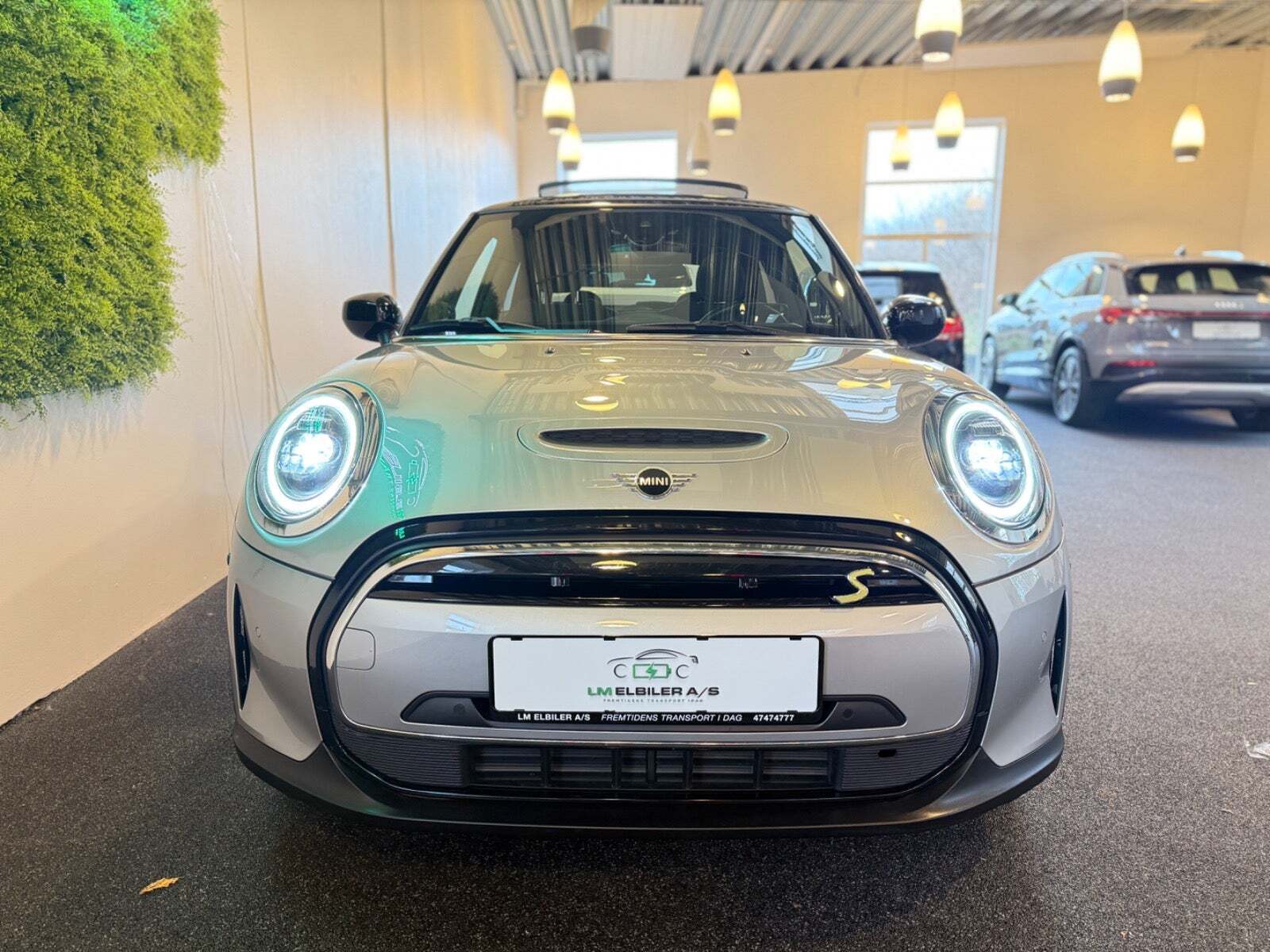 Mini Cooper SE Classic Trim