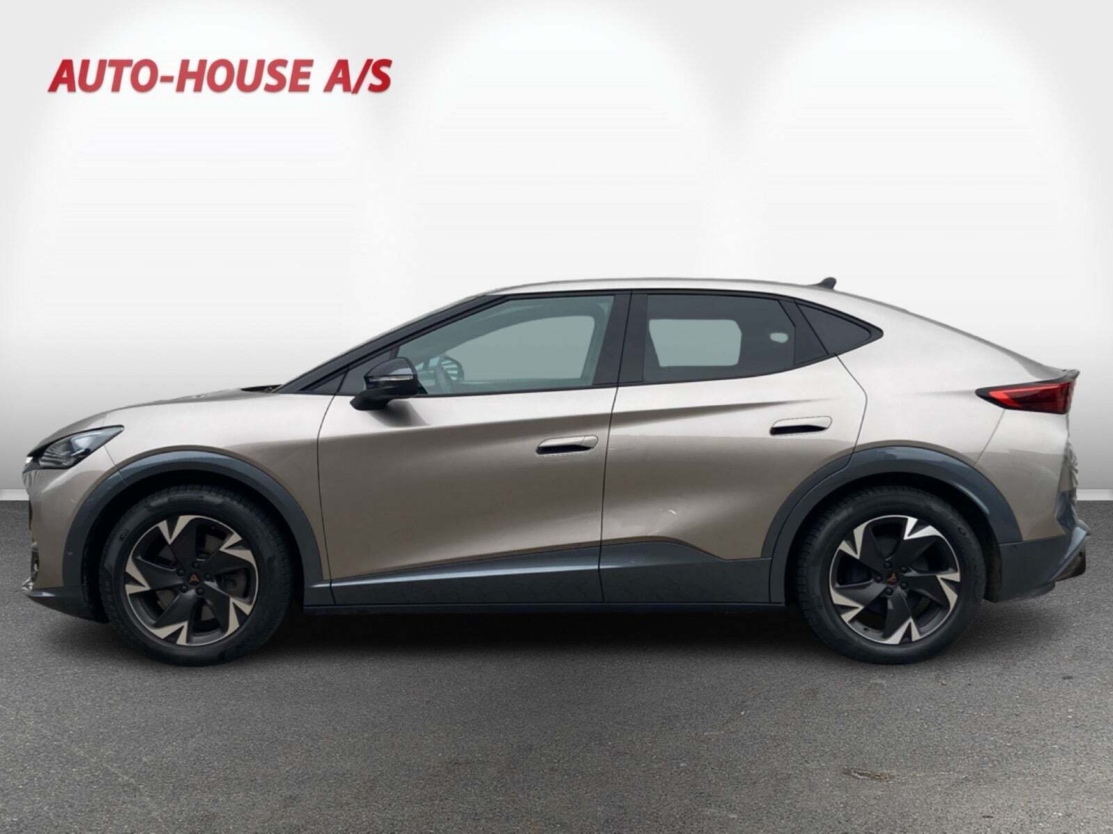 Cupra Tavascan 77 VZ Adrenaline