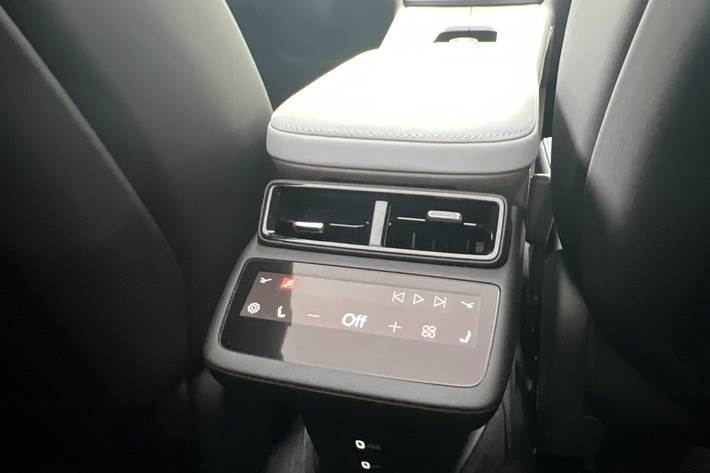 undefined Polestar 4 fra 2026