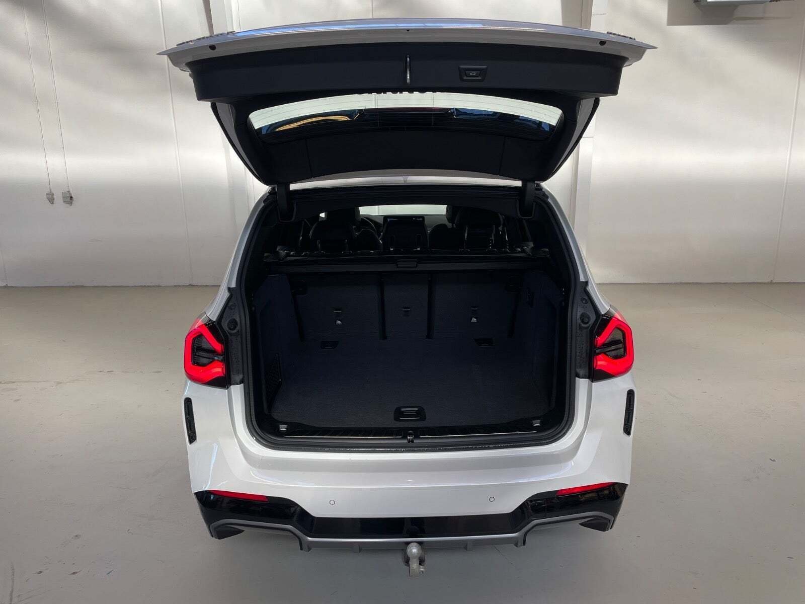 undefined BMW iX3 fra 2023