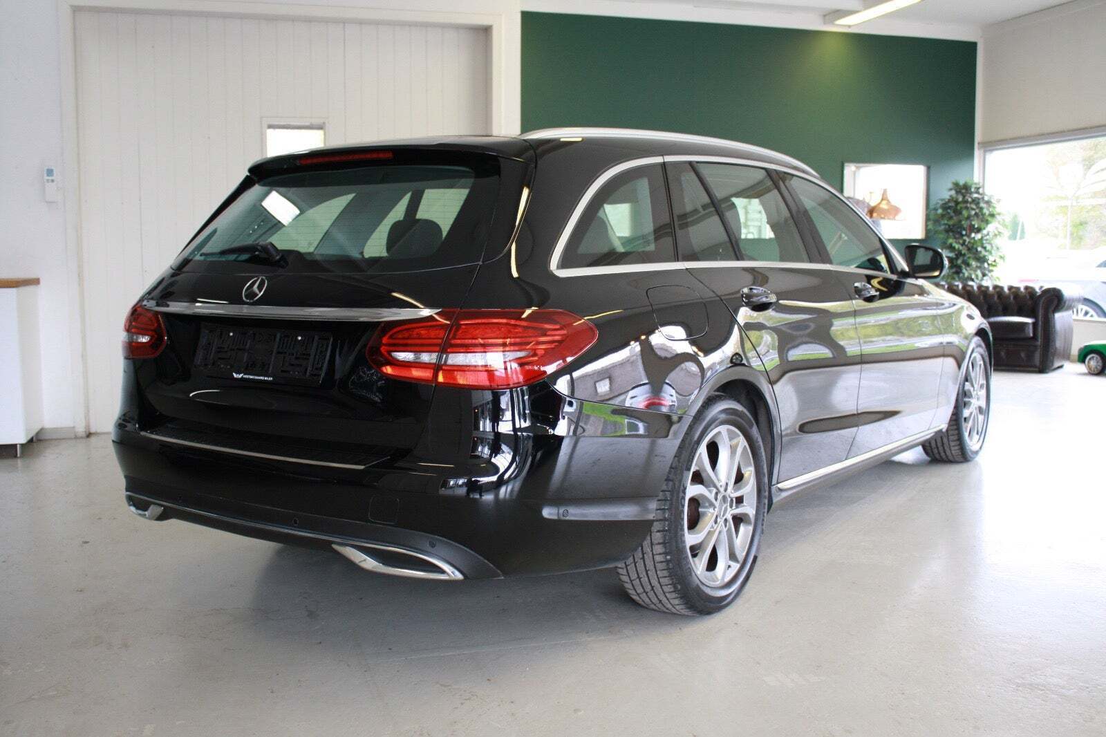 Mercedes C200 1,5 Advantage stc. aut.