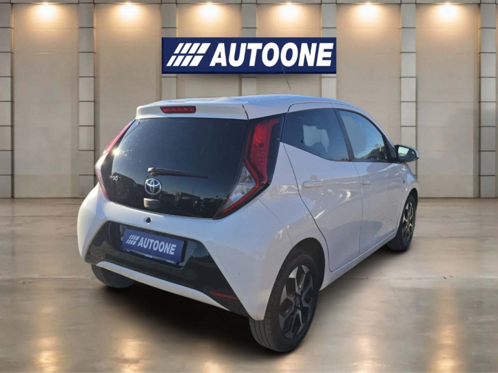 Toyota Aygo 1,0 VVT-i x-cite