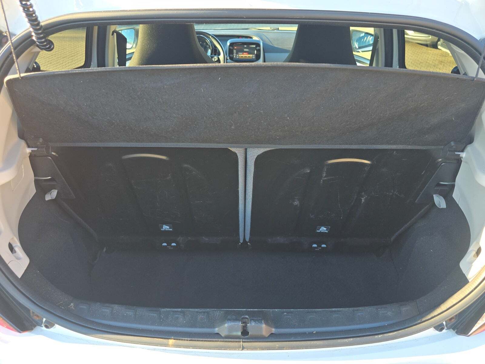 Hvid Toyota Aygo fra 2021