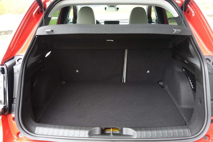 Orange Fiat 600e fra 2024
