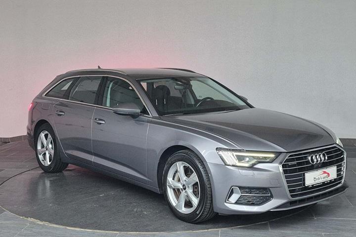 Grå Audi A6 fra 2021