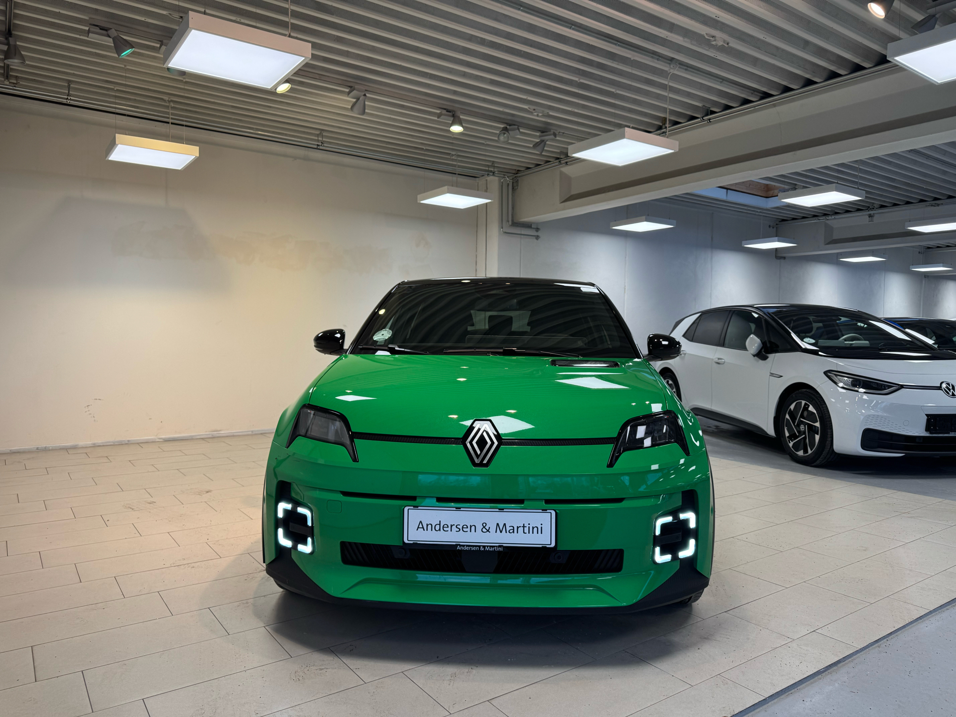 Renault R5 EL Techno 150HK 5d Aut.