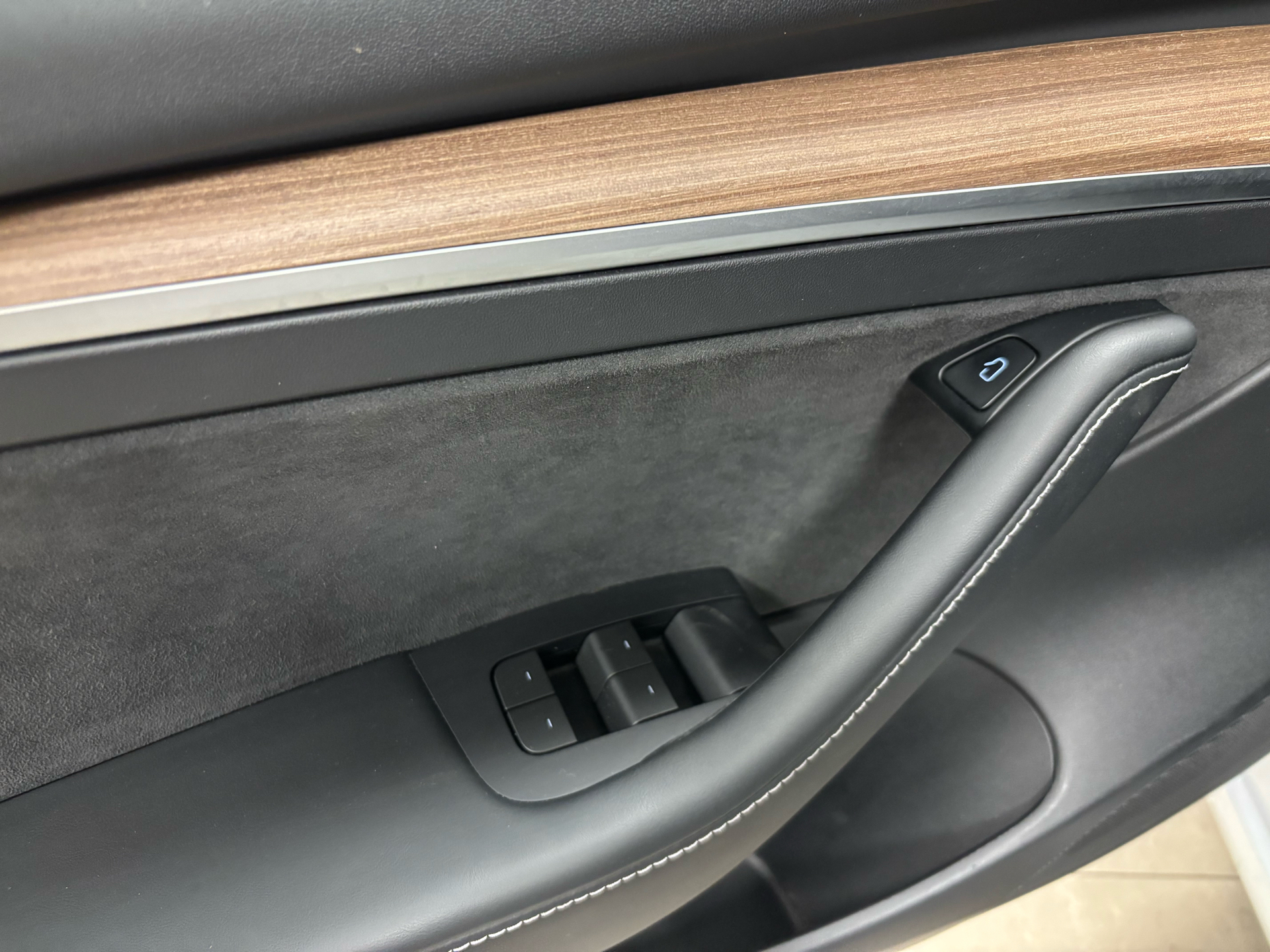 Tesla Model 3 EL 283HK Aut.