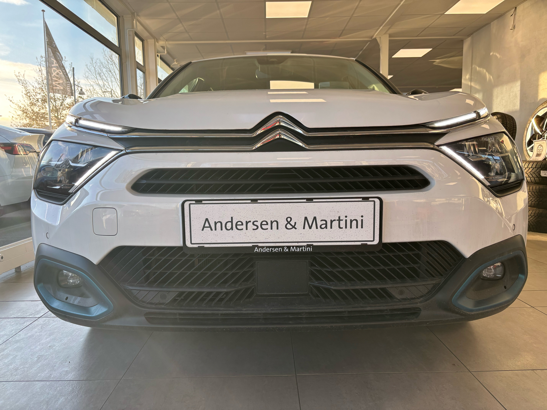 Hvid Citroën ë-C4 fra 2023