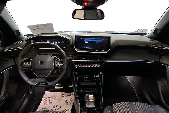 Sort Peugeot e-2008 fra 2025