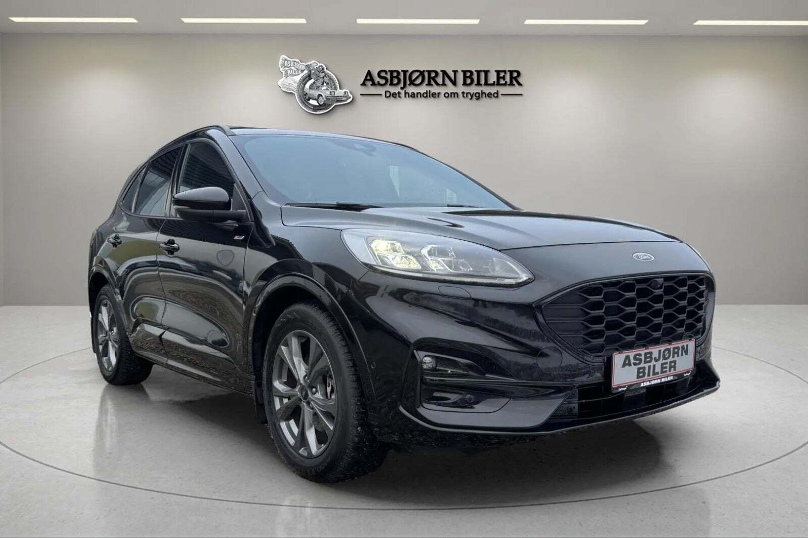 Ford Kuga 2,5 PHEV ST-Line X CVT