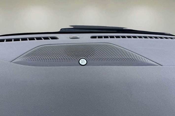 Sort Ford Kuga fra 2020