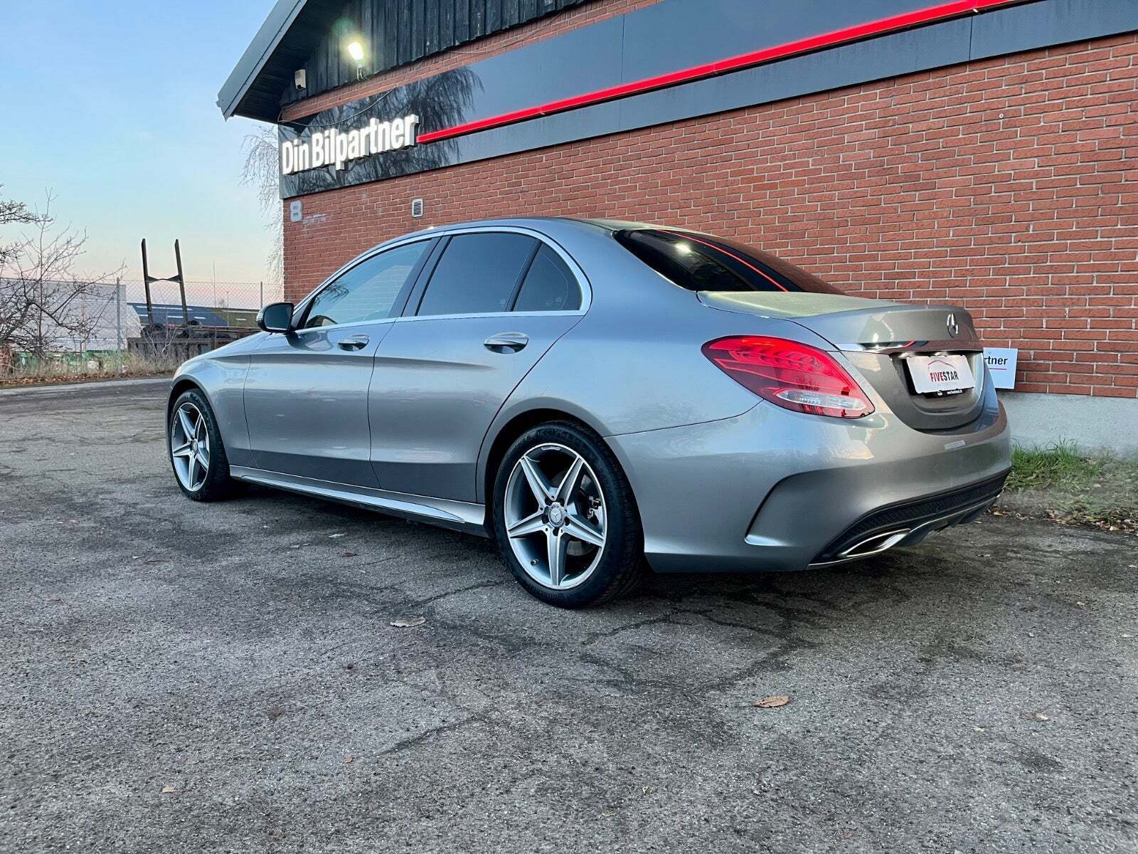 undefined Mercedes C200 fra 2015