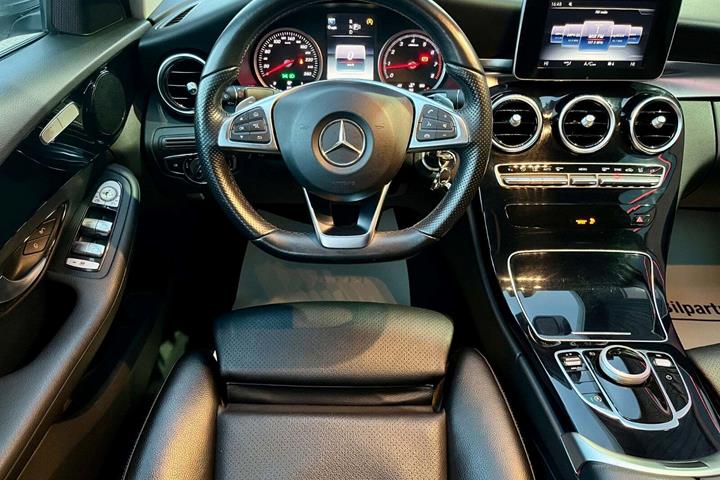 undefined Mercedes C200 fra 2015