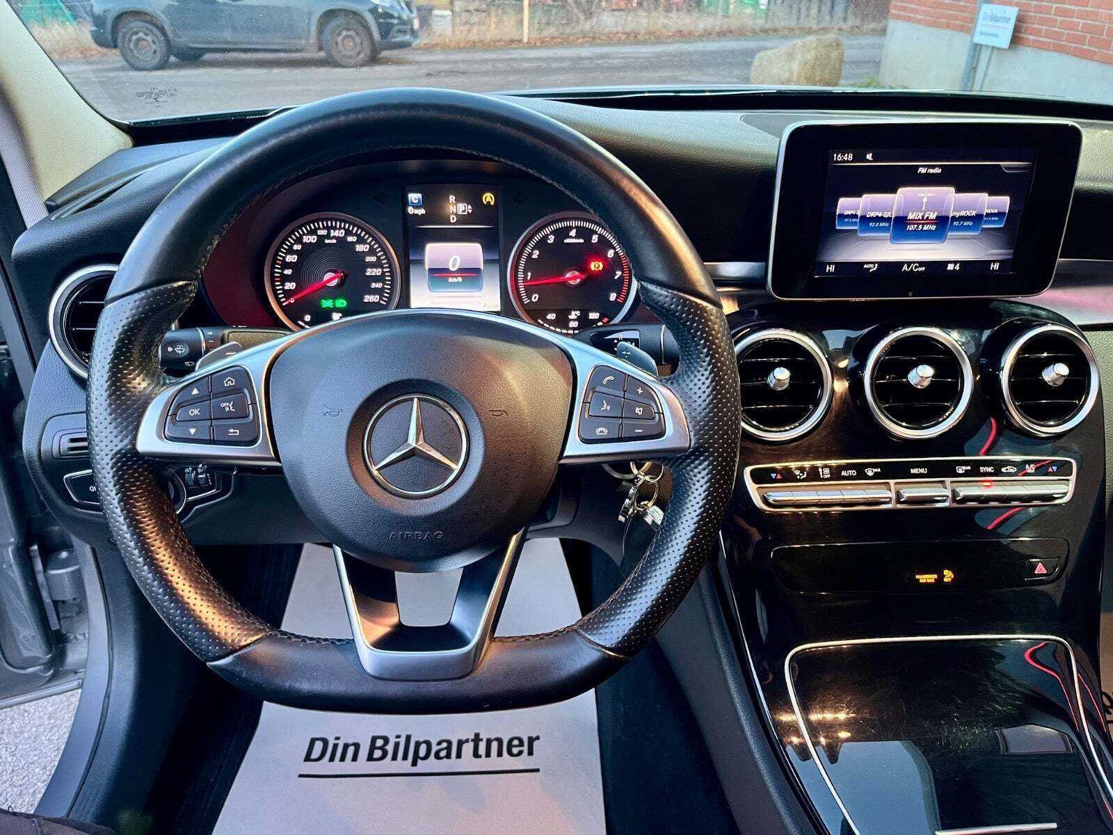 undefined Mercedes C200 fra 2015