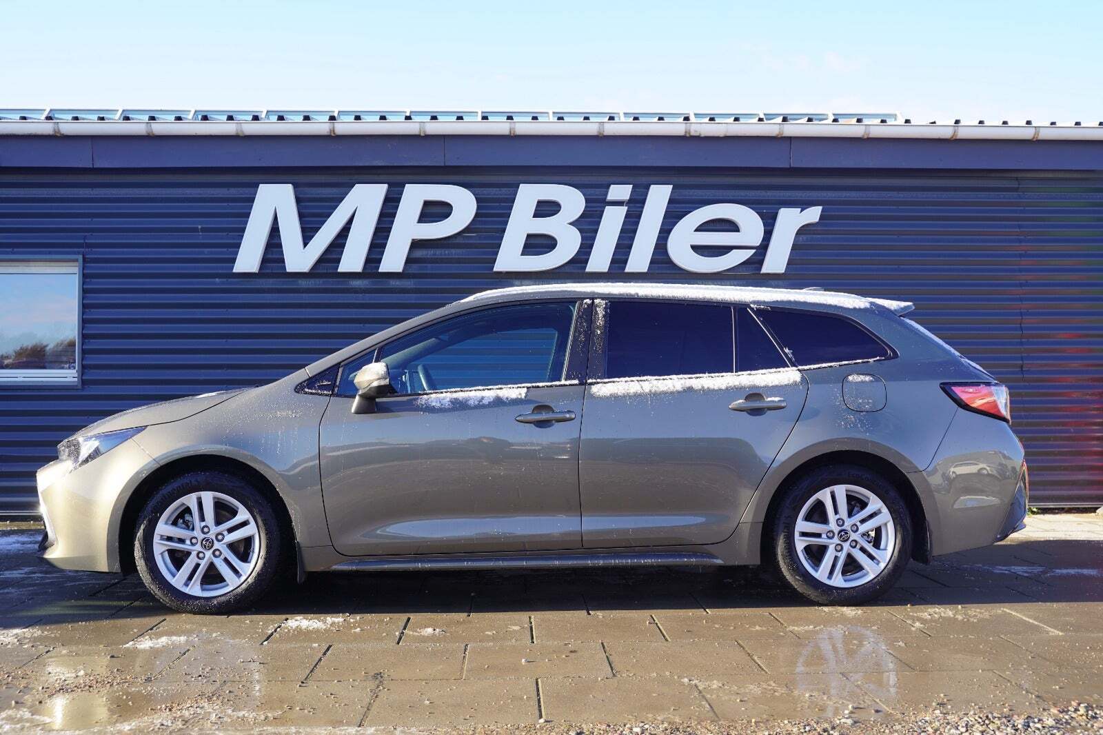 Toyota Corolla 1,8 Hybrid Active Smart Touring Sports MDS