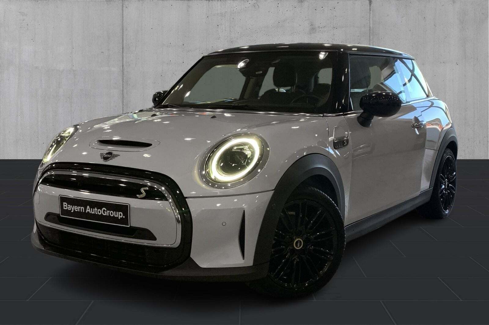 undefined Mini Cooper SE fra 2021 set udefra