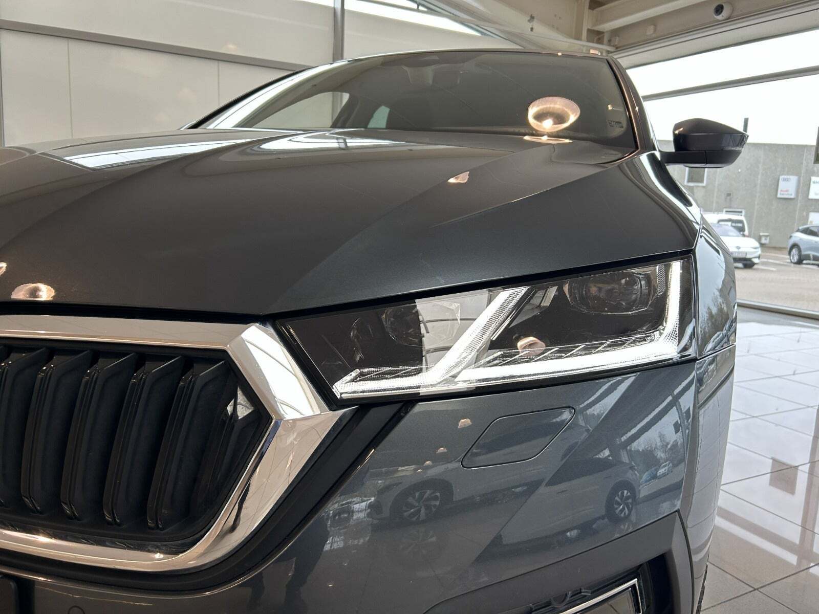 Skoda Octavia 1,4 TSi iV Plus Combi DSG