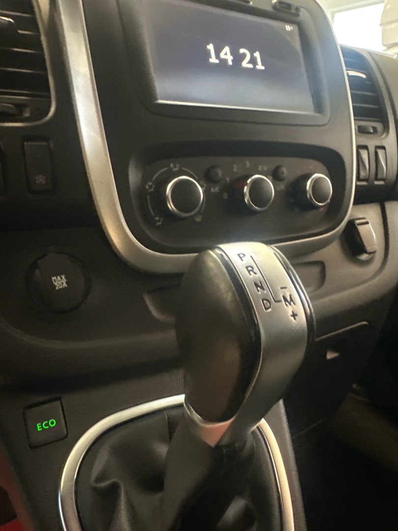 Renault Trafic 2,0 T29 L2H1 DCI 145HK Van 6g Aut.