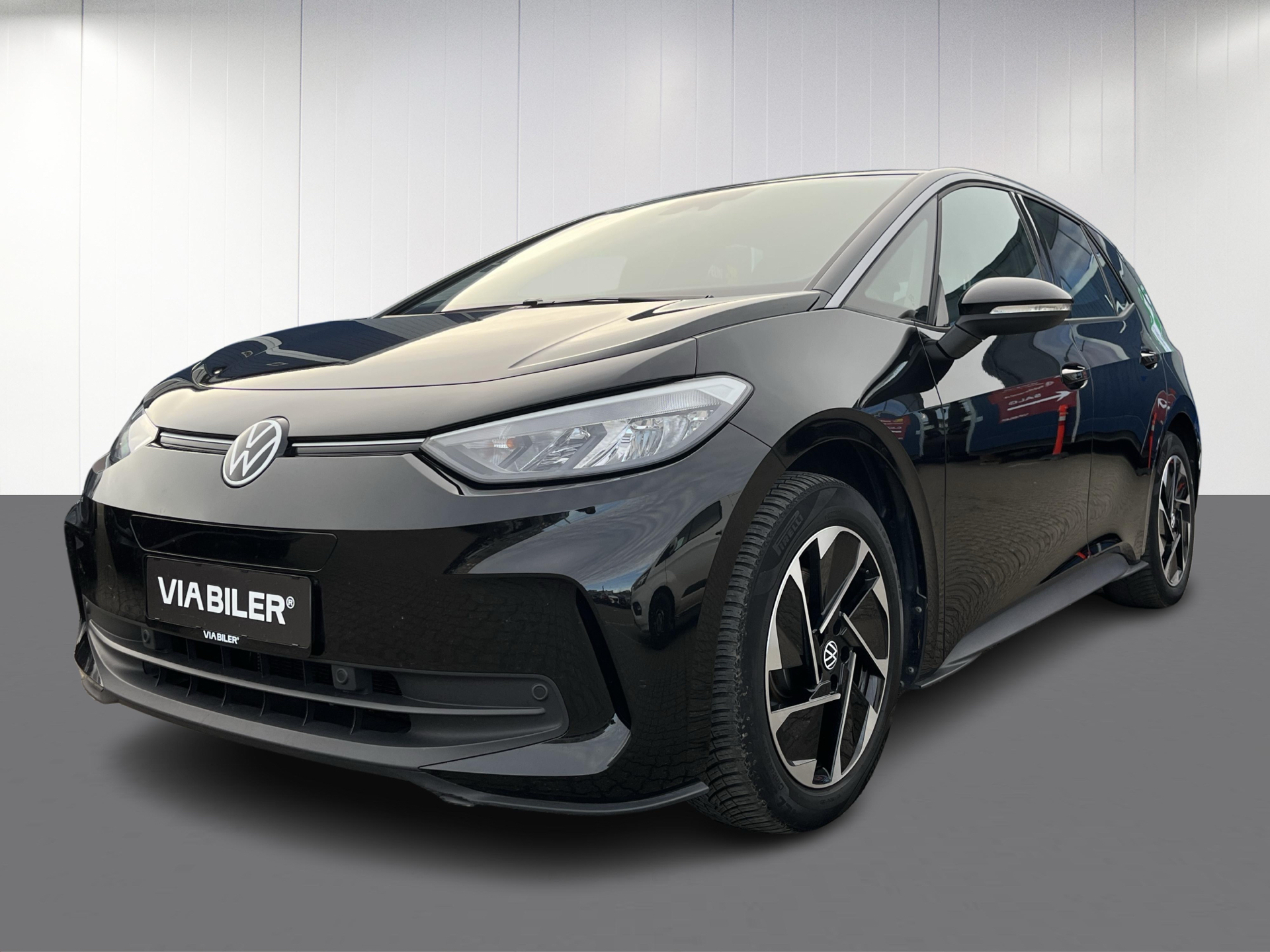 Sort VW ID.3 fra 2023 set udefra