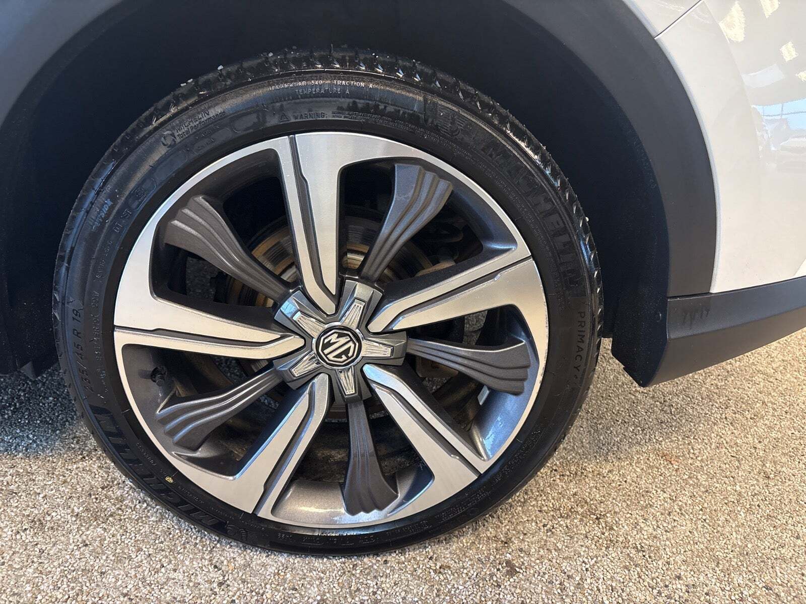 Hvid MG Marvel R fra 2022