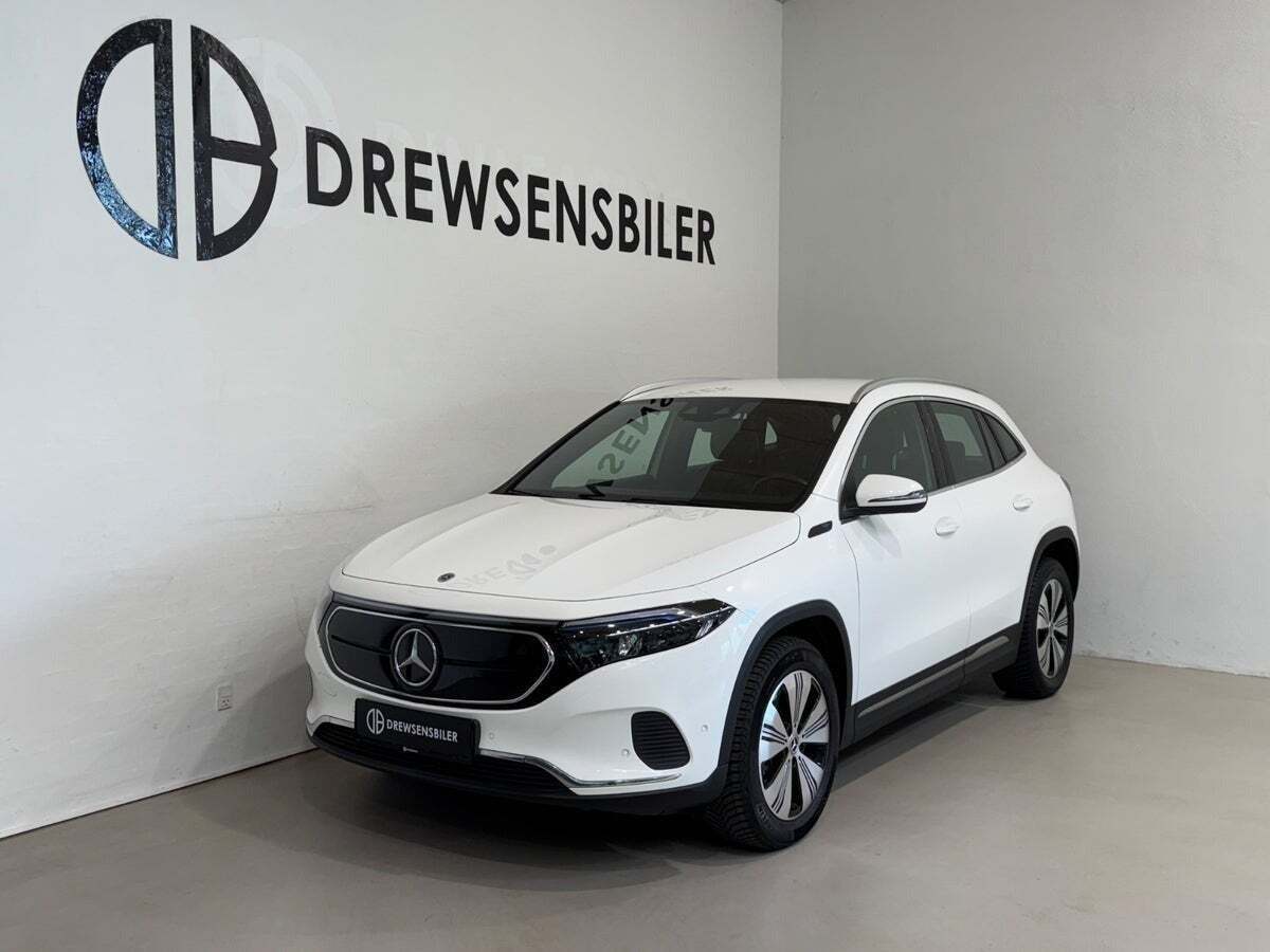 Mercedes EQA250