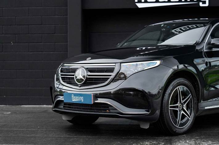 Sort Mercedes EQC400 fra 2020
