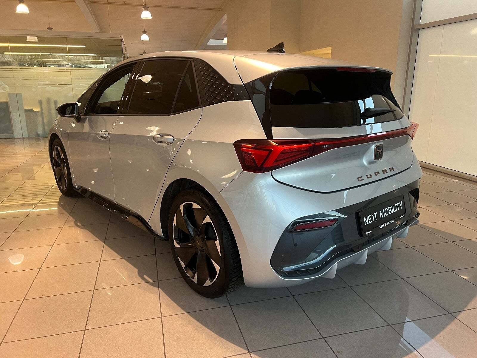 Cupra Born 58 e-Boost