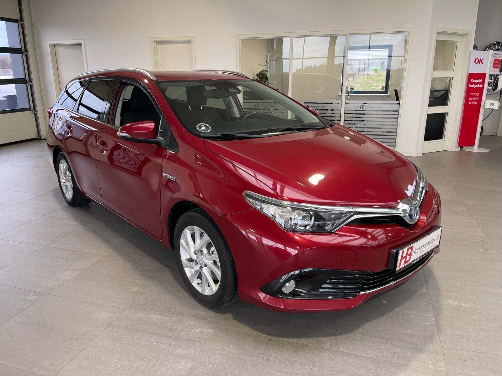 Toyota Auris 1,8 Hybrid H2 Comfort Touring Sports CVT